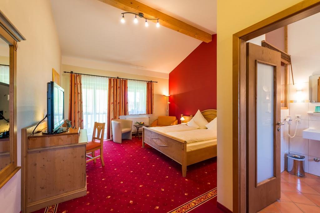 Landhotel Sportalm 필립스부르그 외부 사진