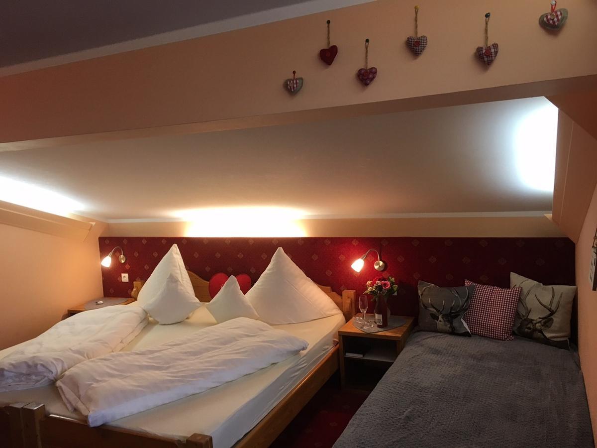 Landhotel Sportalm 필립스부르그 외부 사진